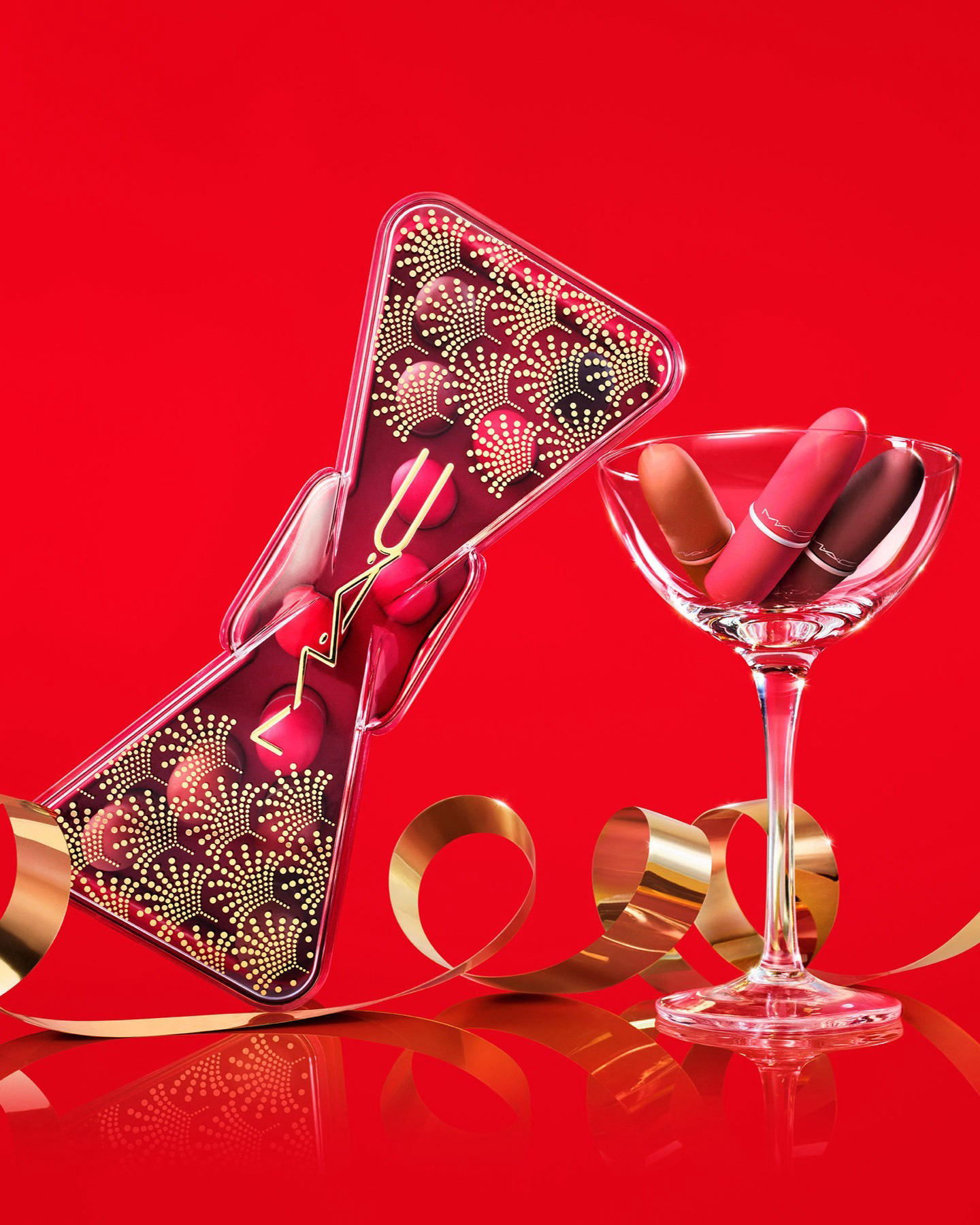 image  1 M·A·C Cosmetics - Toast to the most wonderful time of the year with the Celebrate In Colour Powder K