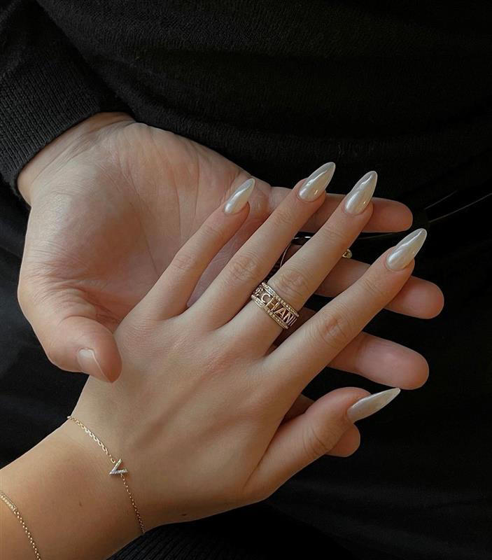 OPI - We can't get enough of this pearly mani
